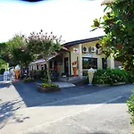 Bella Italia 4*