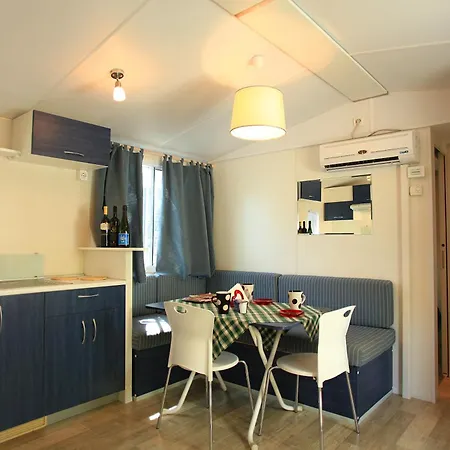 ホリデーパーク Bella Italia ペスキエーラ・デル・ガルダ