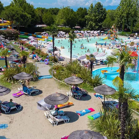 Bella Italia Πάρκο διακοπών 4*