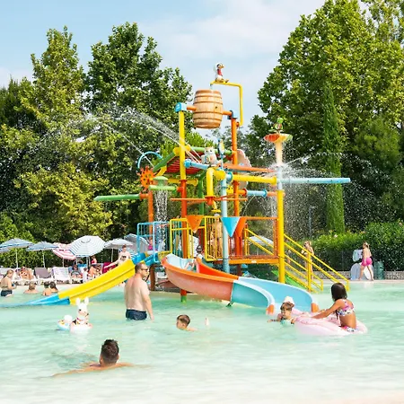 Bella Italia Πεσκιέρα ντελ Γκάρντα