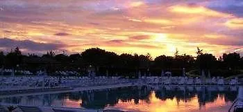 Bella Italia 4*