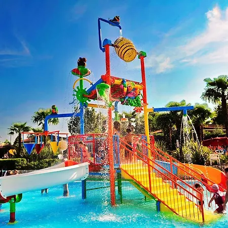 Parco vacanze Bella Italia 4*