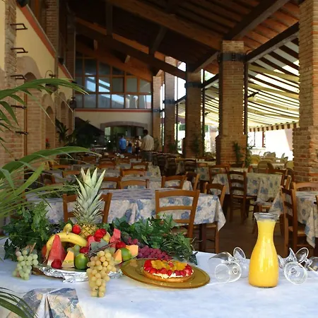 Bella Italia Parco vacanze 4*