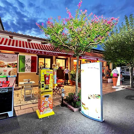 Bella Italia Üdülőpark Peschiera del Garda