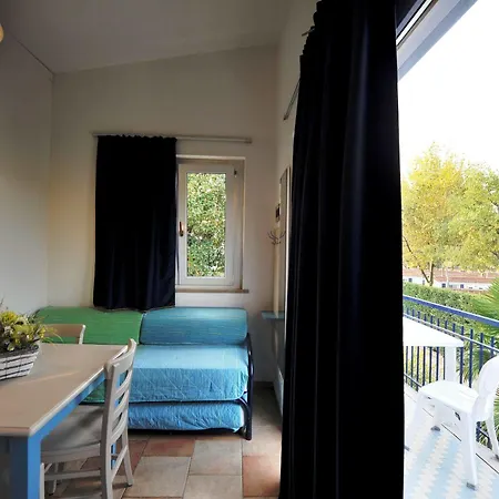 Bella Italia 4* ペスキエーラ・デル・ガルダ