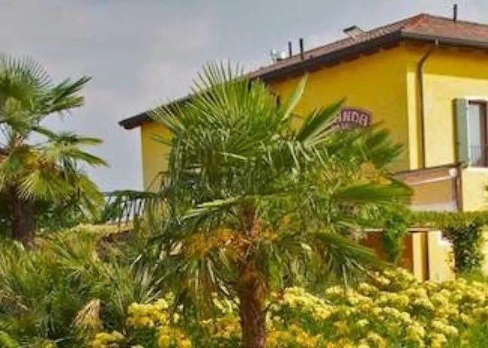 Bella Italia База отдыха Пескьера-дель-Гарда